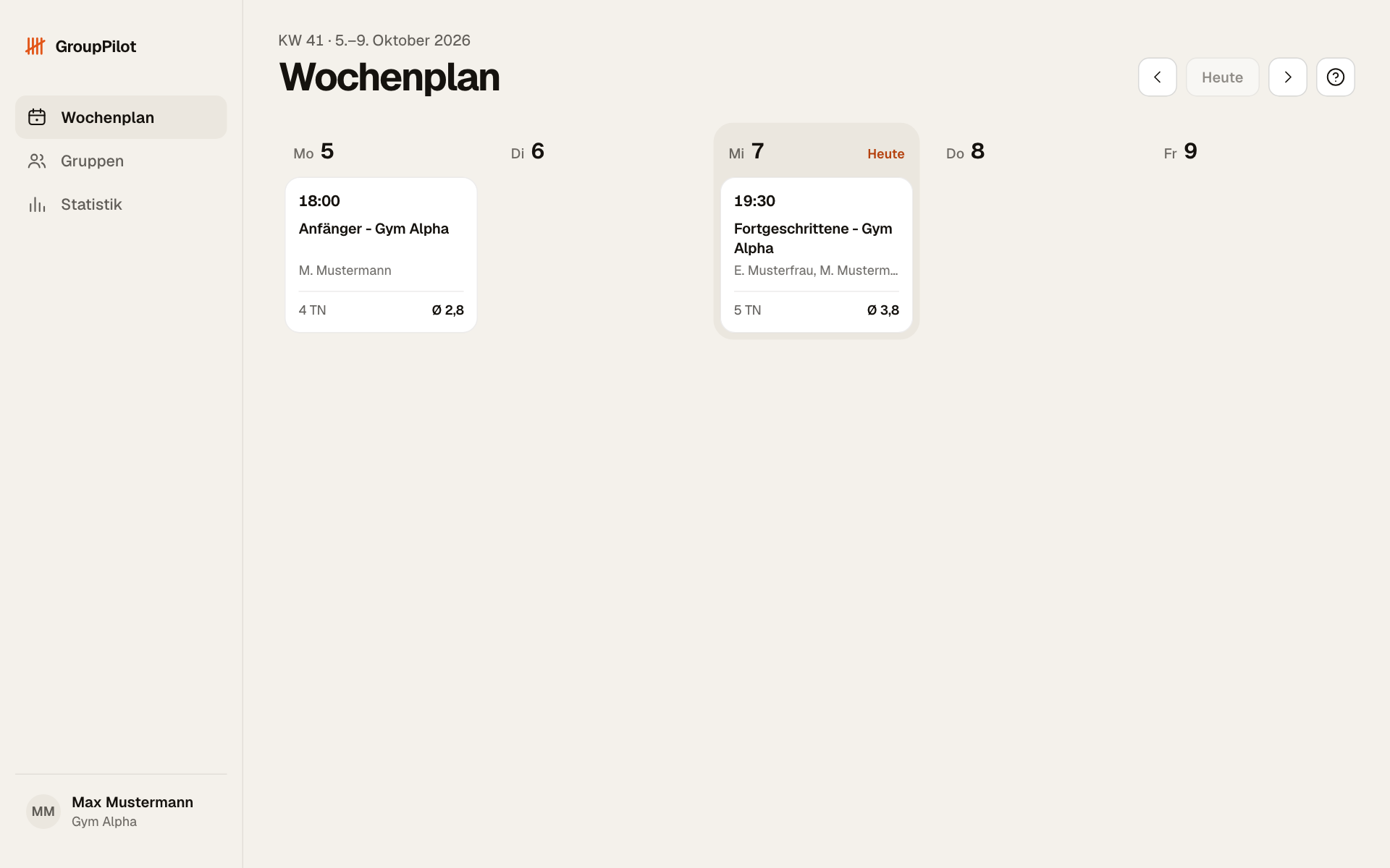 Wochenplan am Computer mit Trainingskarten am Montag und am heutigen Mittwoch